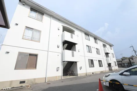 トリヴァンベール森【3階】の外観