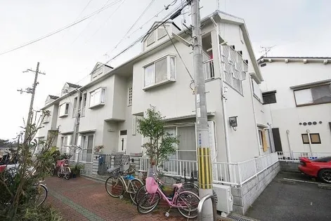 大阪府枚方市春日東町2丁目【一戸建】の外観