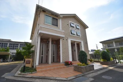 ピュアファウンテンヴィラIIIの画像