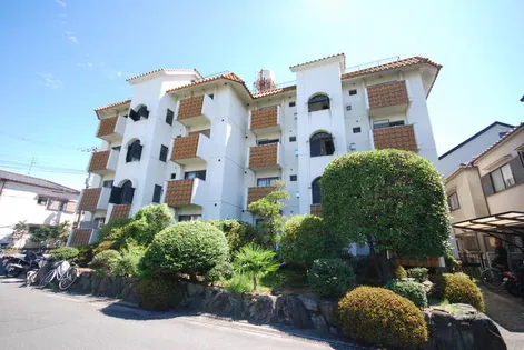 ロイヤルハイツの画像