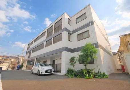 フィールド夢運【2階】の外観