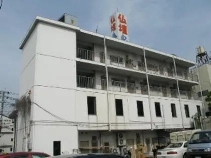 上田ビル【4階】の外観