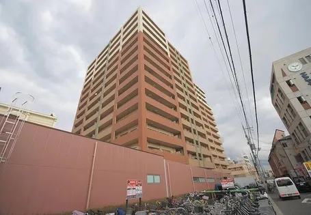 ライラ大和田の画像