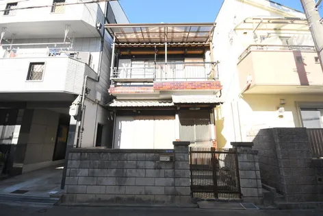 大阪府寝屋川市香里南之町【一戸建】の外観