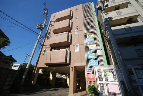 ハッピーアウル【3階】の外観