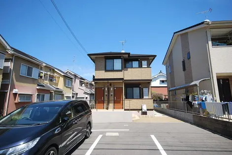 エスタシオンくずは台場【1階】の外観