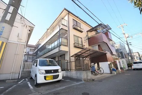 ピュアレイ【3階】の外観