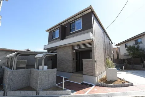 グリーン【1階】の外観