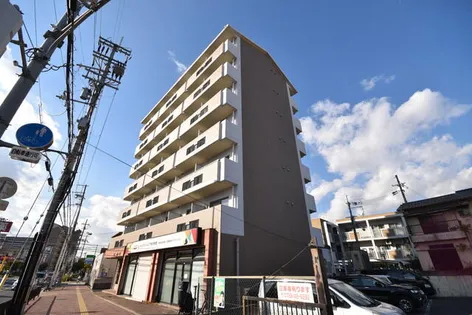 サニーカーサ【3階】の外観