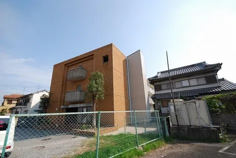 石垣ハイツ【3階】の外観