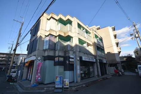 サウスコート【2階】の外観