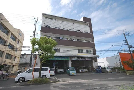 マンション比嘉の画像