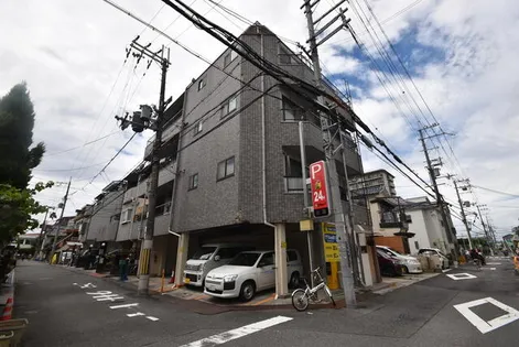 グランツ香里園【3階】の外観