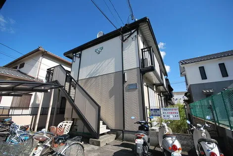 トランクウィル【1階】の外観