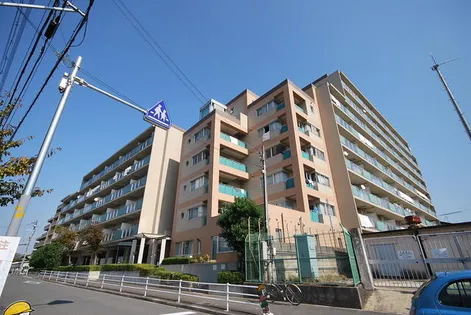 フロレスタ ミオ山田池公園の画像