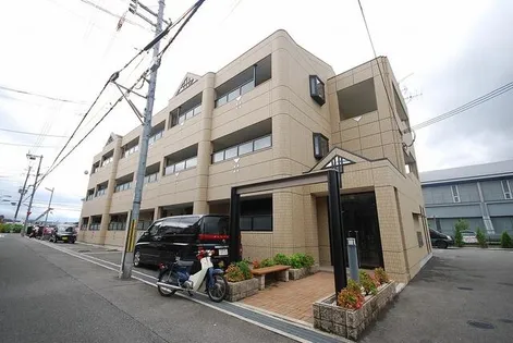 メゾンベルヴェデーレ【3階】の外観