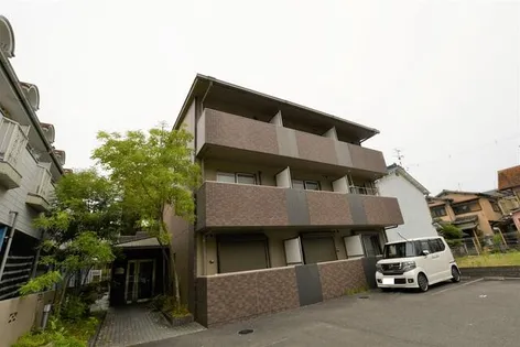 ロータスコートの画像