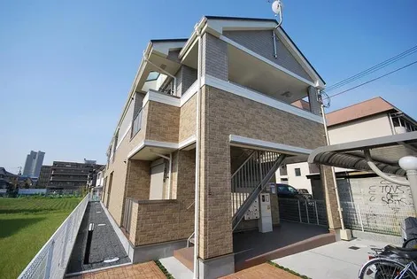 プリマベーラくずは【2階】の外観