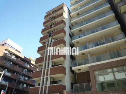 イヅミマンション【5階】の外観