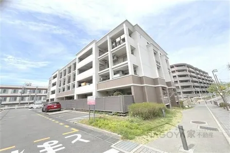 アーバンラフレ星ヶ丘3号棟の画像