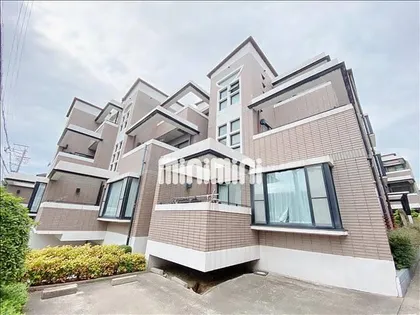 カーサ小井堀【3階】の外観