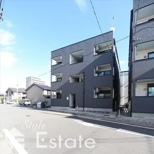 アレクサンダープラッツ金山【1階】の外観