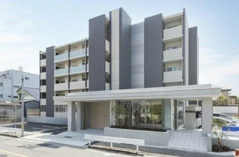 JOUIR ISSHAの画像