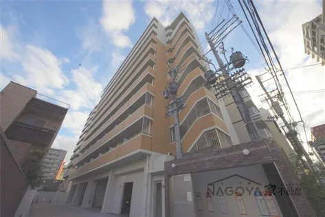 エスポアール泉【6階】の外観