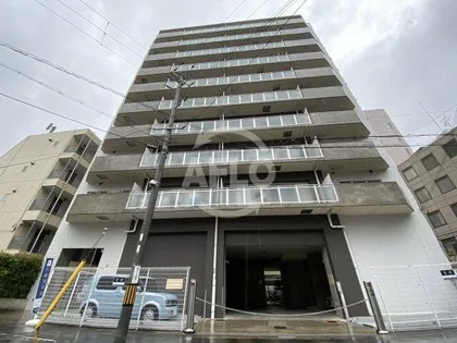 クレグラン北梅田【5階】の外観