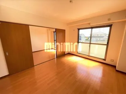 NOBLE Ⅱ【2階】の居間