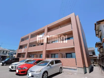 Rah【1階】の外観