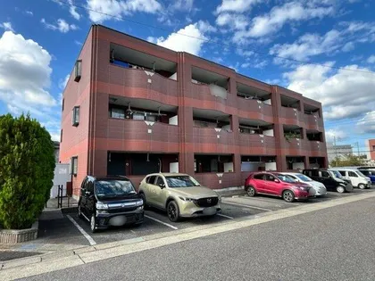 ファビュラス【1階】の外観