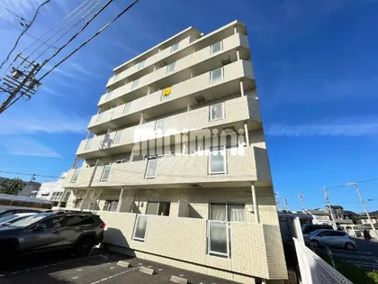 GRAND COURT MGの画像