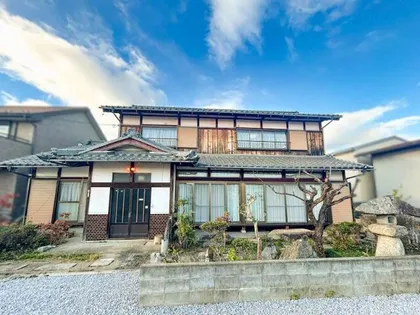 滋賀県近江八幡市安土町小中【一戸建】の外観