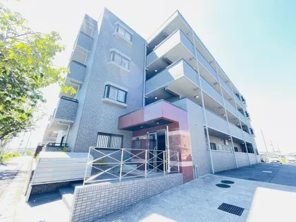 アードバンスS・T【3階】の外観