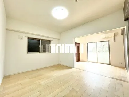 RIVO瑞穂通【2階】の居間