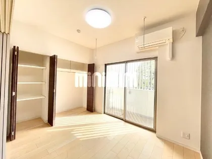 RIVO瑞穂通【2階】の居間