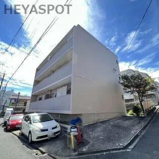 信和元町ハウス【1階】の外観