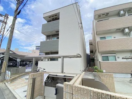 大阪府堺市西区浜寺公園町1丁【アパート】の外観