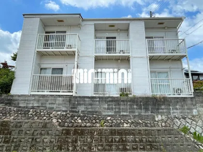 ロイヤル5【2階】の外観