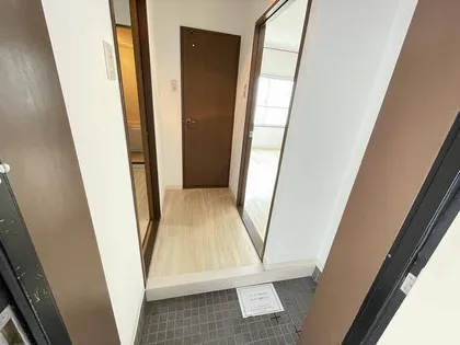 サンハイム【3階】の玄関