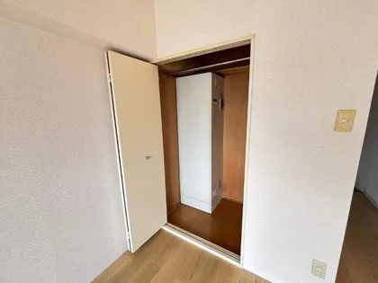 コンセール高畑【4階】の内装