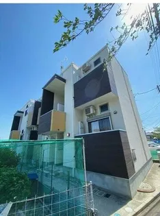 ディアマンテ【2階】の外観