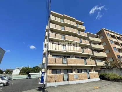 下寺マンション【4階】の外観