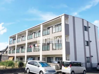 ソレアードS【2階】の外観