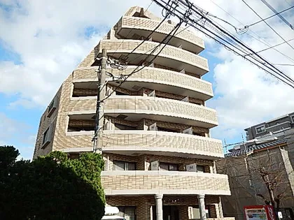 ロイヤルコート大橋南の画像