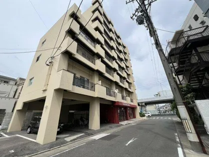 フラットイン【4階】の外観