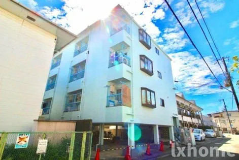 アクティ香露園【4階】の外観