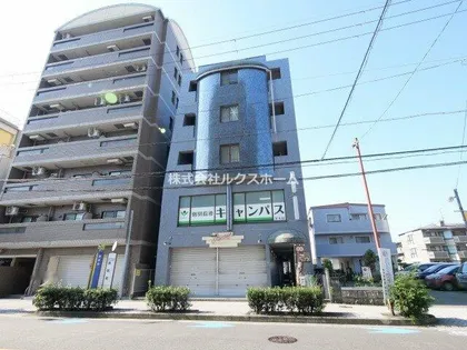 プランドール茨木【5階】の外観