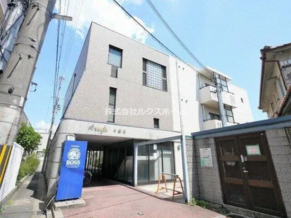 アルファ千里丘【1階】の外観